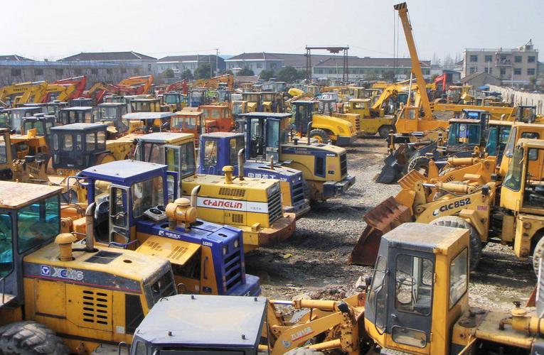 二手工程機(jī)械市場的機(jī)遇與挑戰(zhàn)